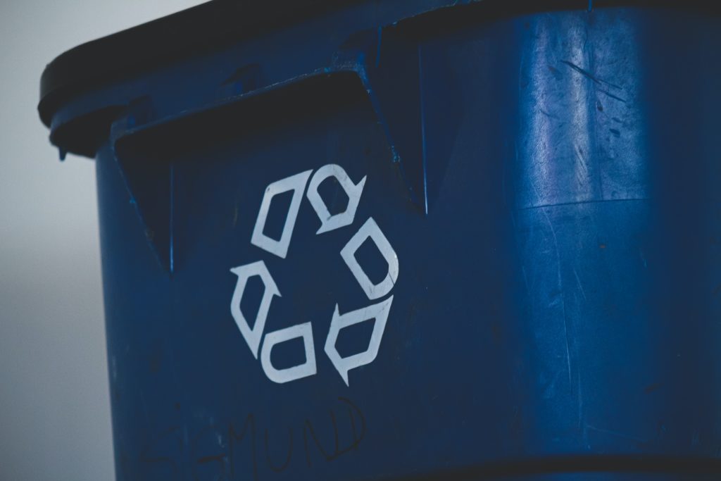 Photo of a recycling bin by Sigmund at Unsplash
